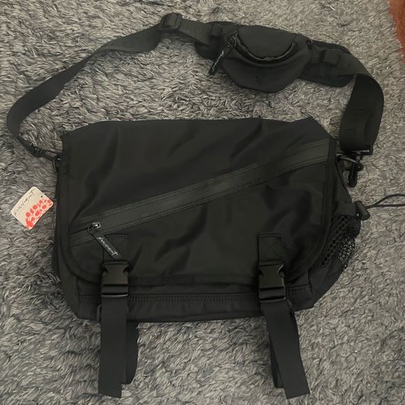 Free People Movement Move With It Messenger Bag - Picture 2 of 4